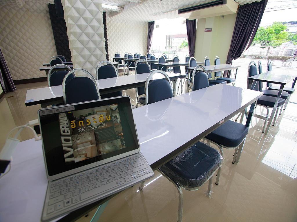 Md Grand Hotel Nakhon Nakhon Si Thammarat Eksteriør bilde