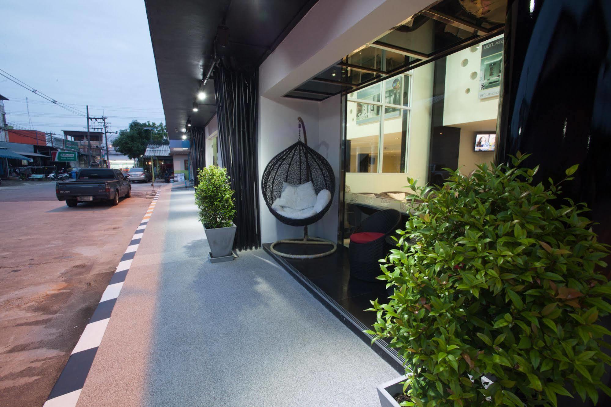 Md Grand Hotel Nakhon Nakhon Si Thammarat Eksteriør bilde